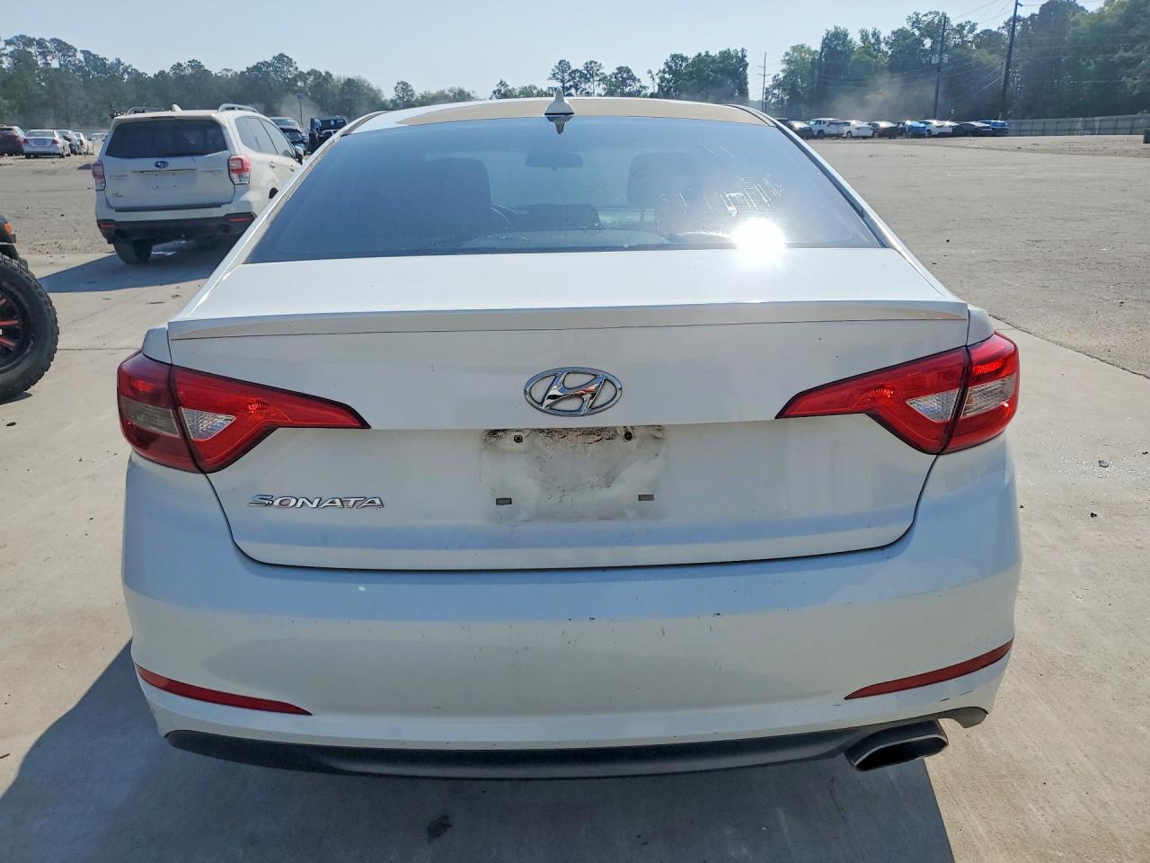 2017 HYUNDAI SONATA SE photo 11