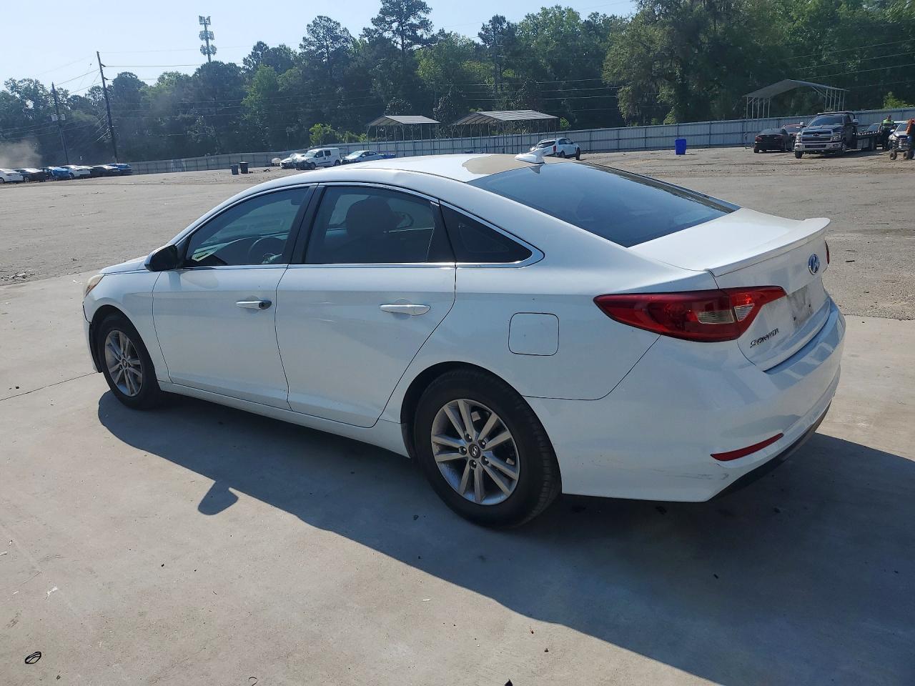 2017 HYUNDAI SONATA SE photo 3