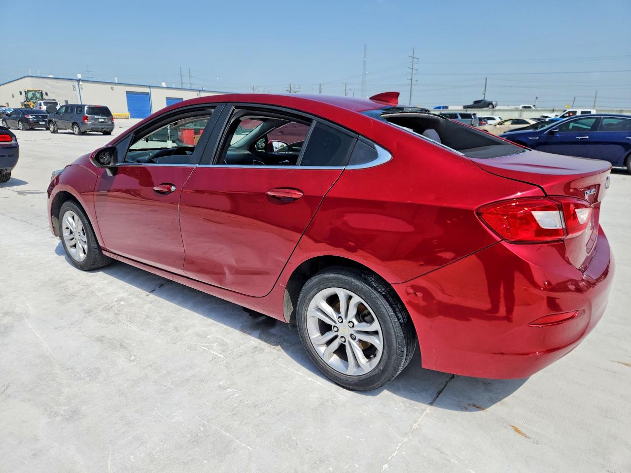2019 CHEVROLET CRUZE LT photo 3