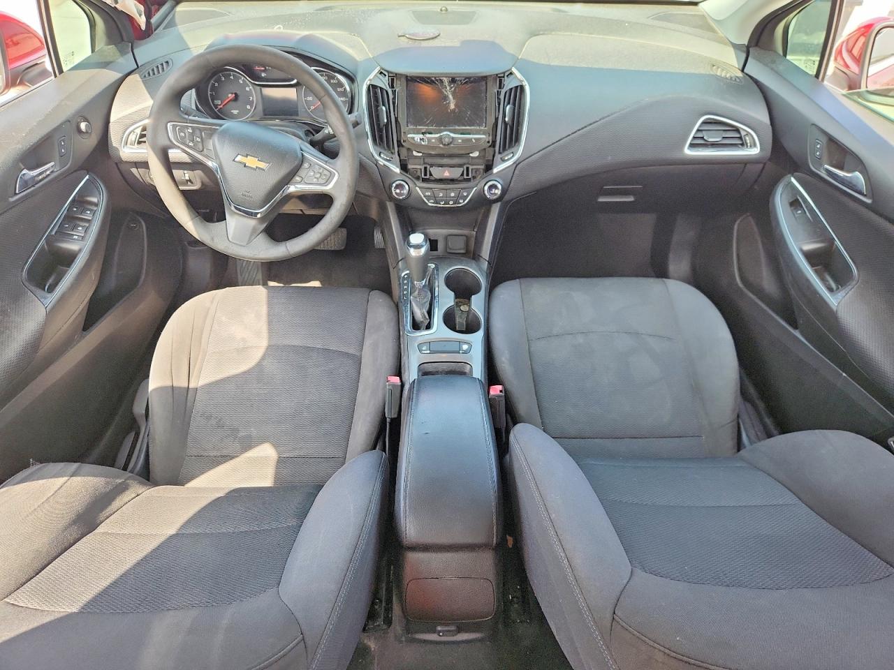 2019 CHEVROLET CRUZE LT photo 15