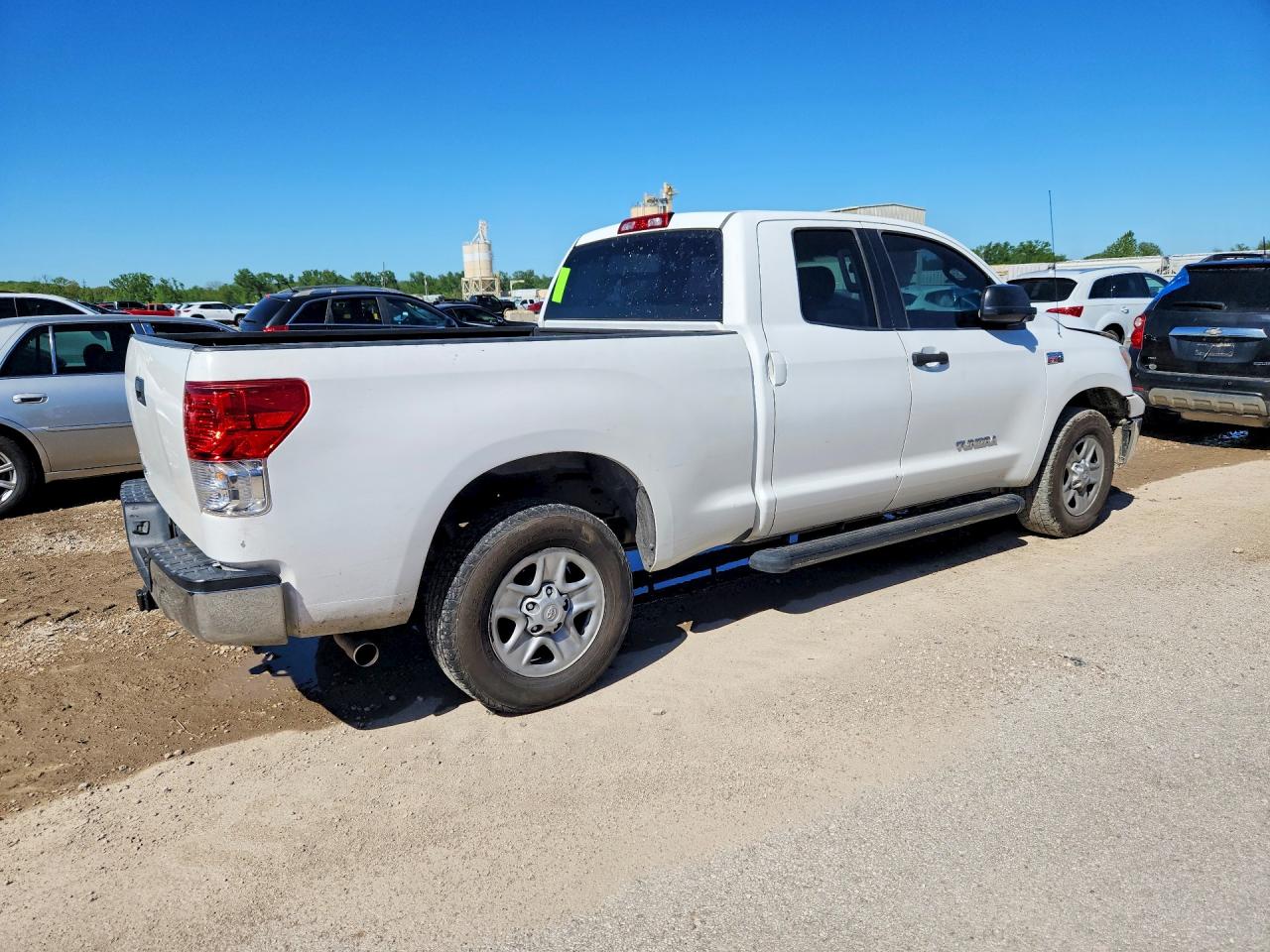 2010 TOYOTA TUNDRA DOUBLE CAB SR5 photo 3