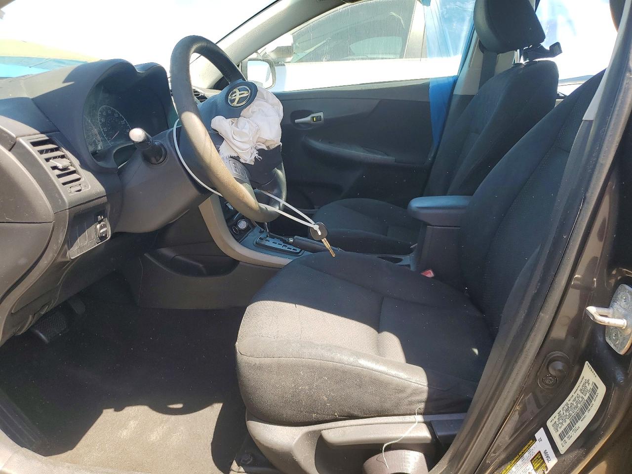 2009 TOYOTA COROLLA S photo 19