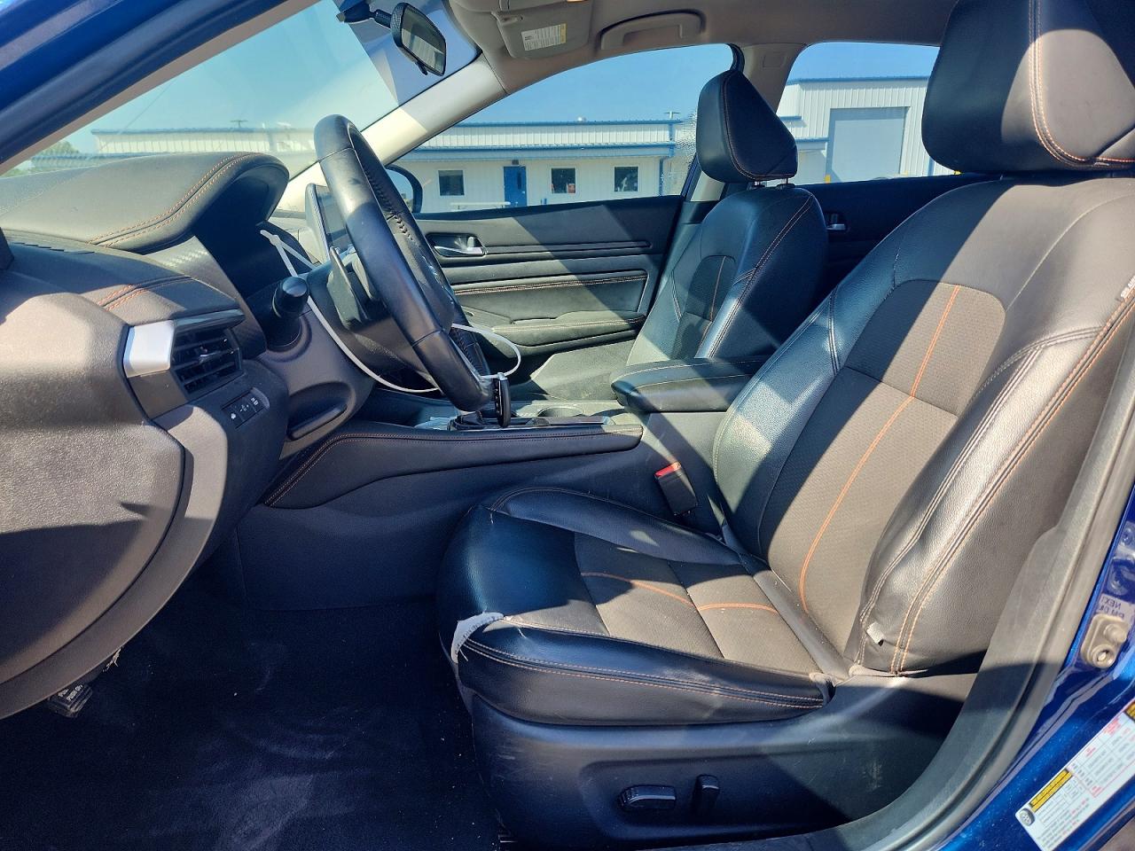 2019 NISSAN ALTIMA SR photo 7