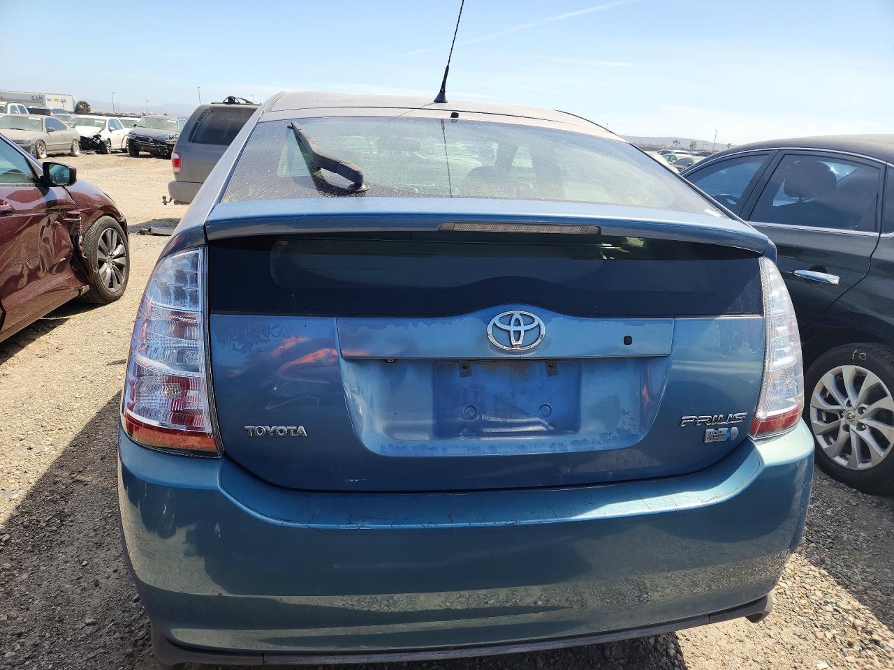 2009 TOYOTA PRIUS BASE photo 11