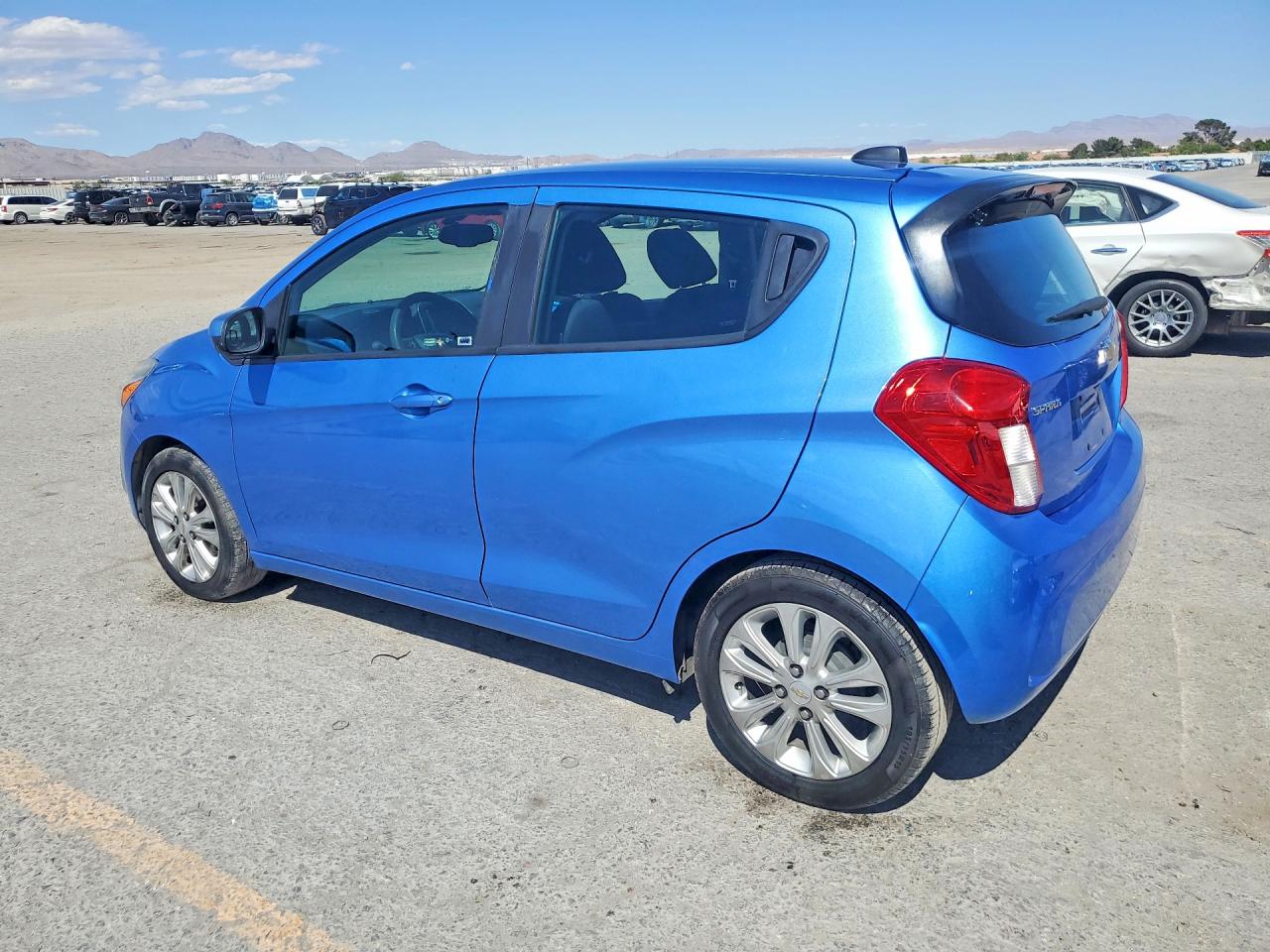2016 CHEVROLET SPARK 1LT photo 3