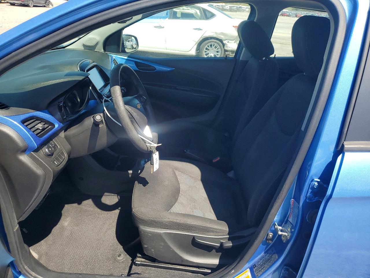 2016 CHEVROLET SPARK 1LT photo 13