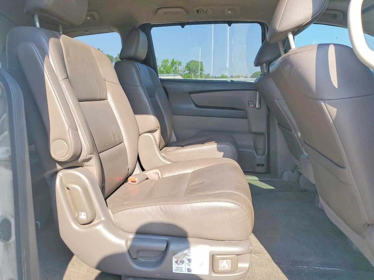 2012 HONDA ODYSSEY EXL photo 21