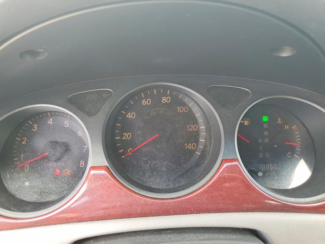 2002 LEXUS ES 300 photo 9