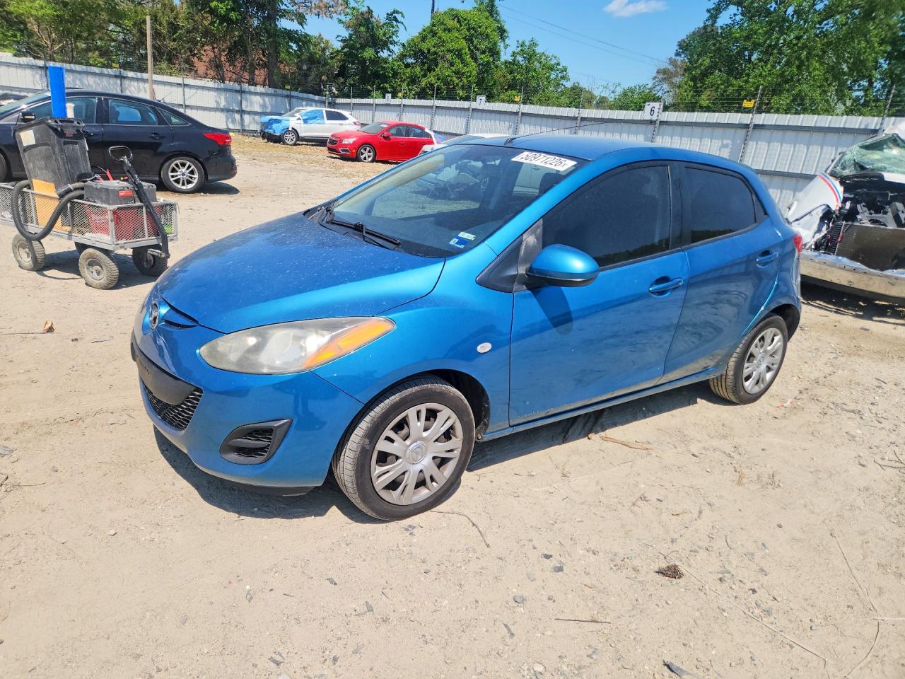 2012 MAZDA MAZDA2