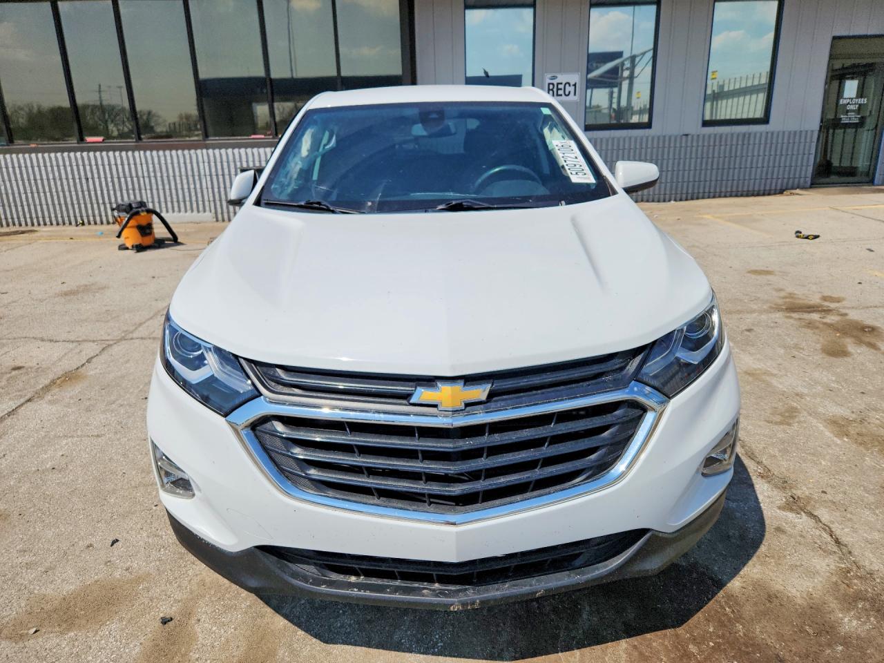 2021 CHEVROLET EQUINOX LT photo 9
