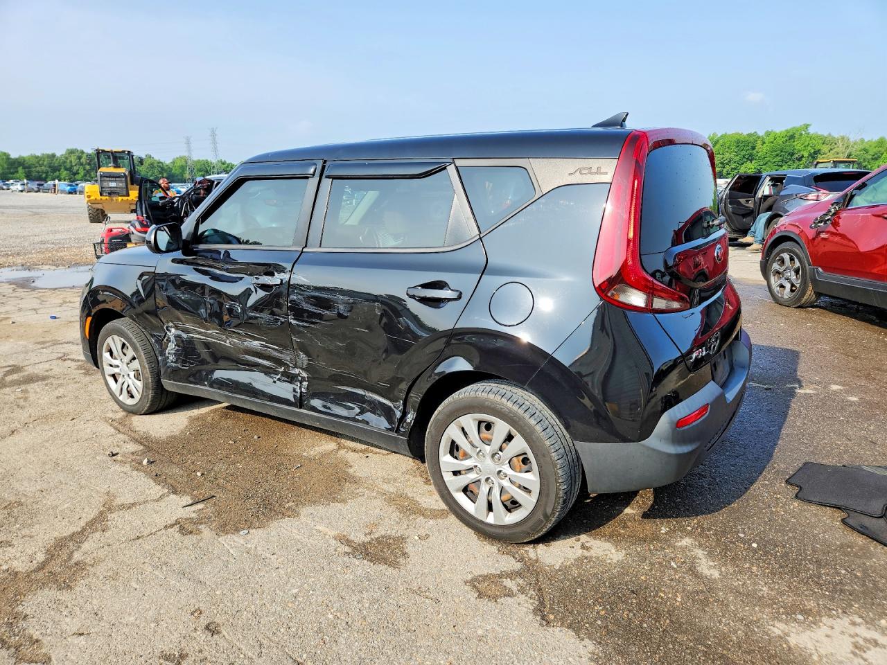 2020 KIA SOUL LX photo 3