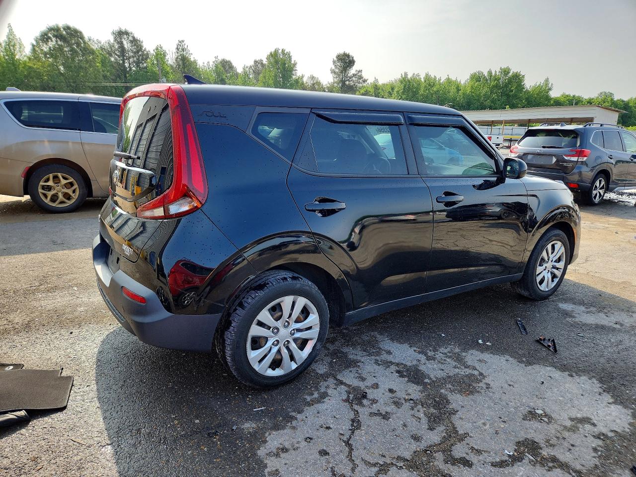 2020 KIA SOUL LX photo 5