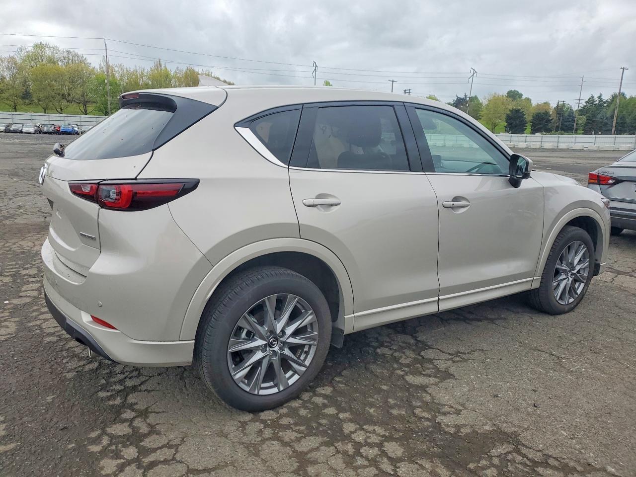 2025 MAZDA CX-5 PREMIUM PLUS photo 5