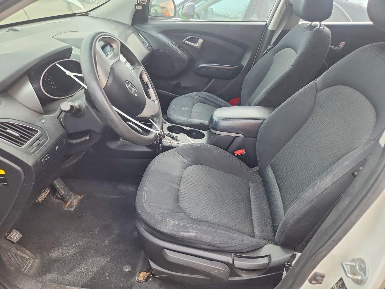 2013 HYUNDAI TUCSON GL photo 13