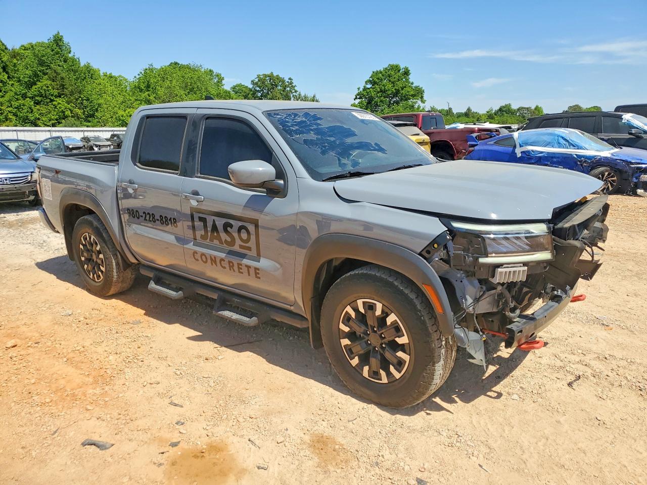 2024 NISSAN FRONTIER PRO-X photo 7