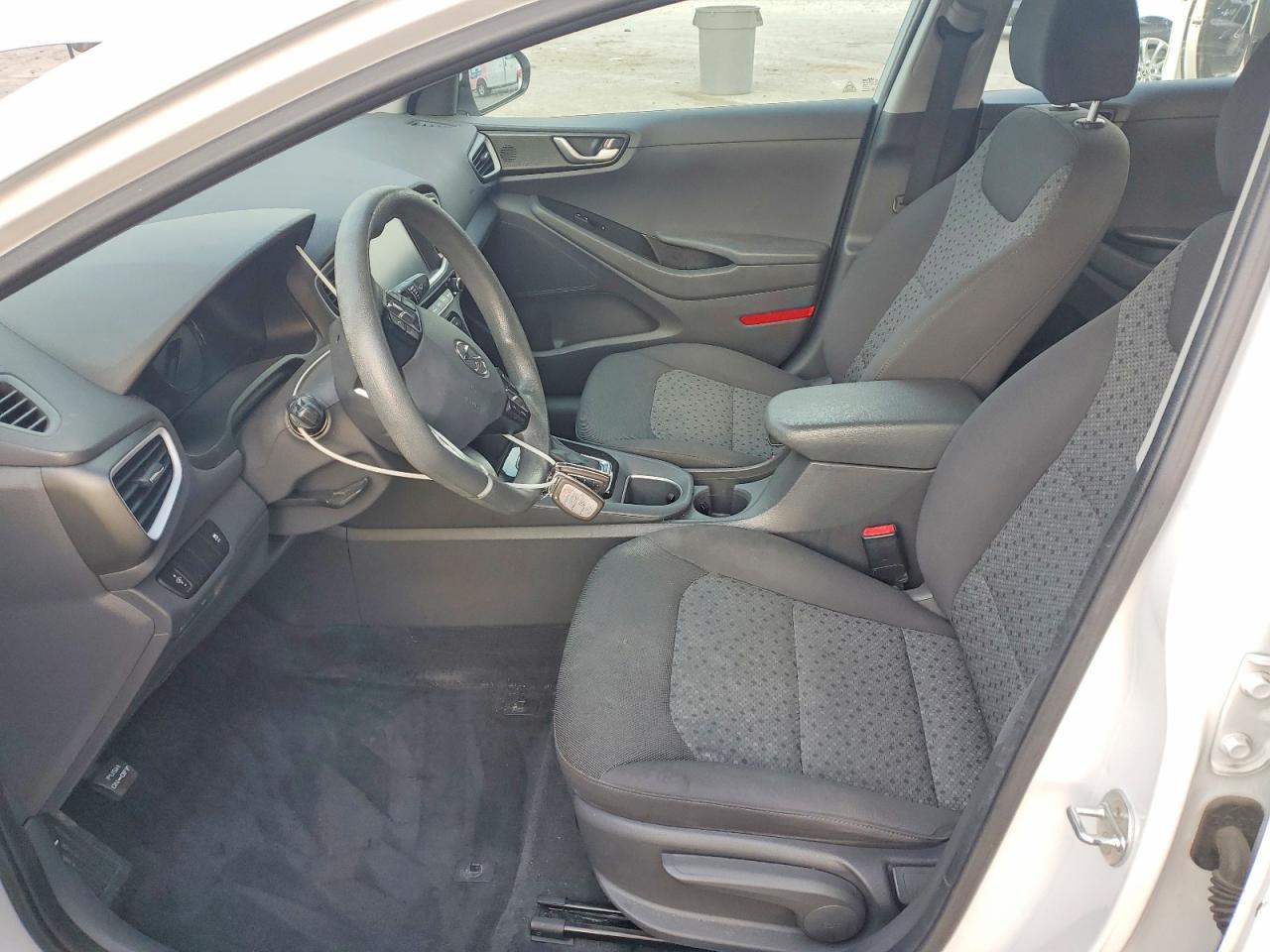 2018 HYUNDAI IONIQ BLUE photo 7