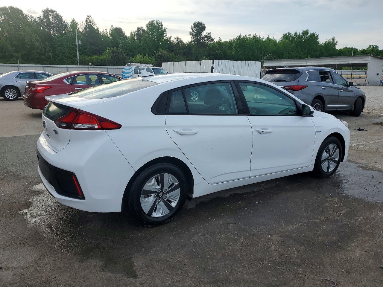 2018 HYUNDAI IONIQ BLUE photo 3