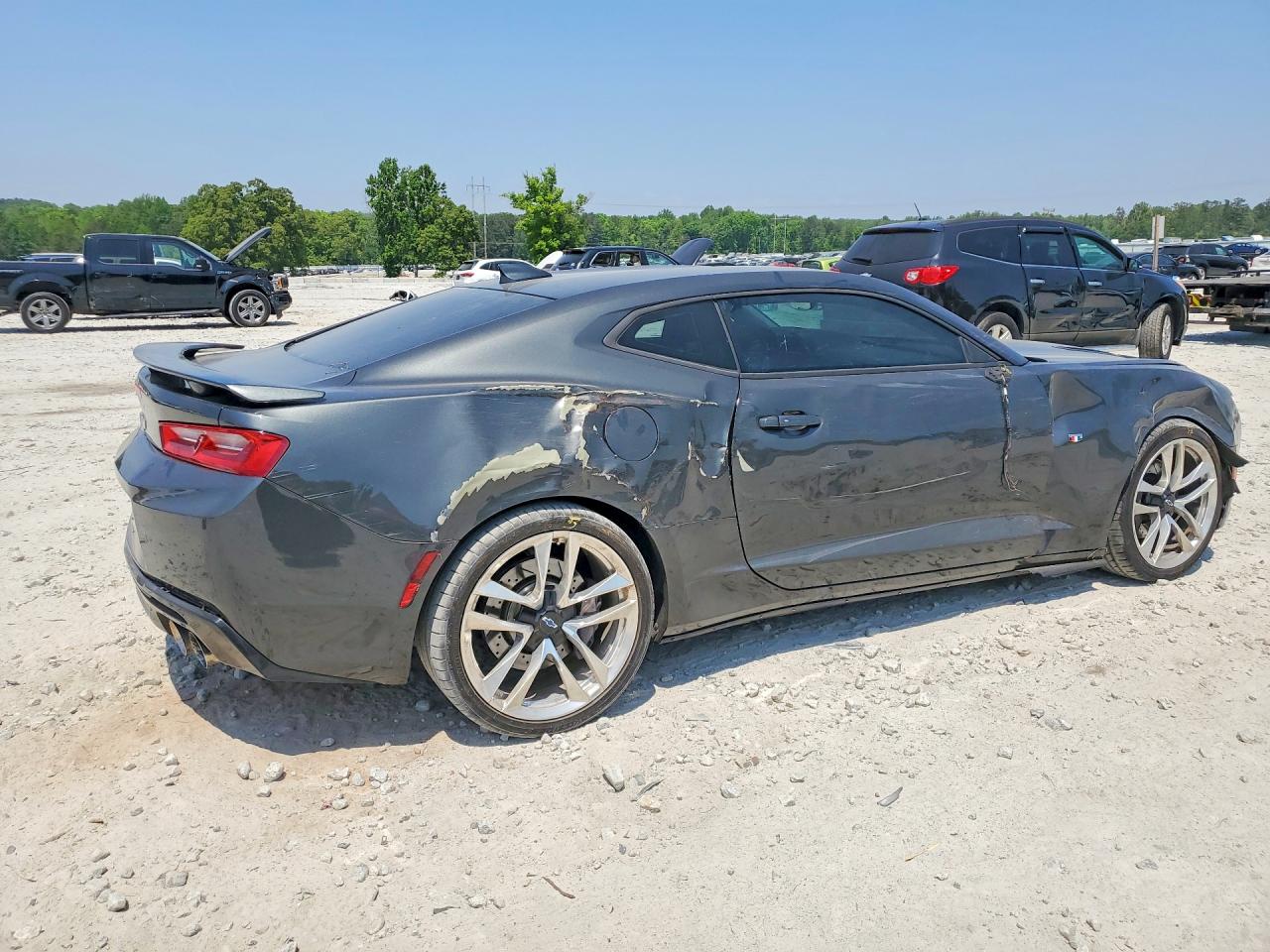 2016 CHEVROLET CAMARO SS photo 5