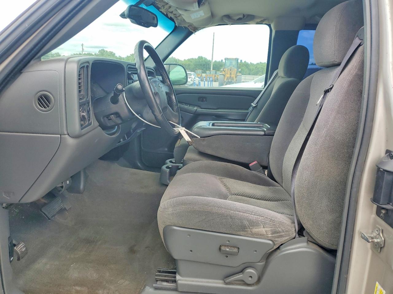 2006 CHEVROLET SILVERADO C1500 photo 13