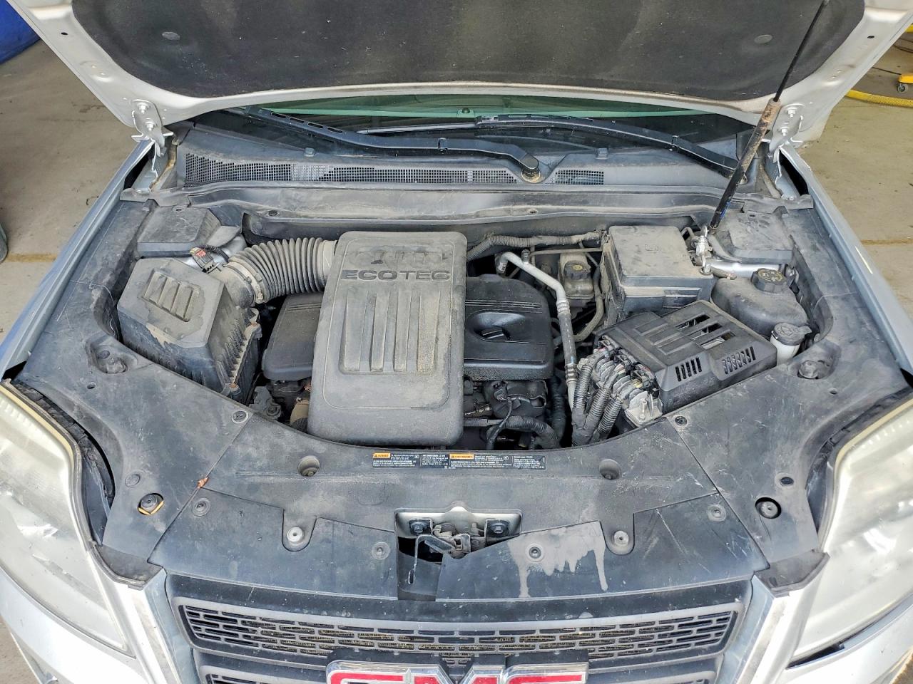 2015 GMC TERRAIN SLE photo 12