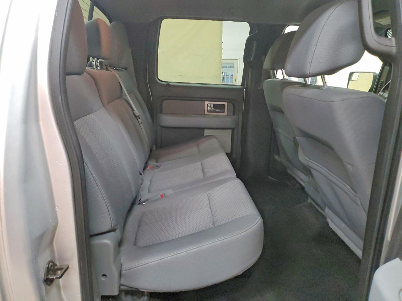 2011 FORD F150 SUPERCREW photo 28