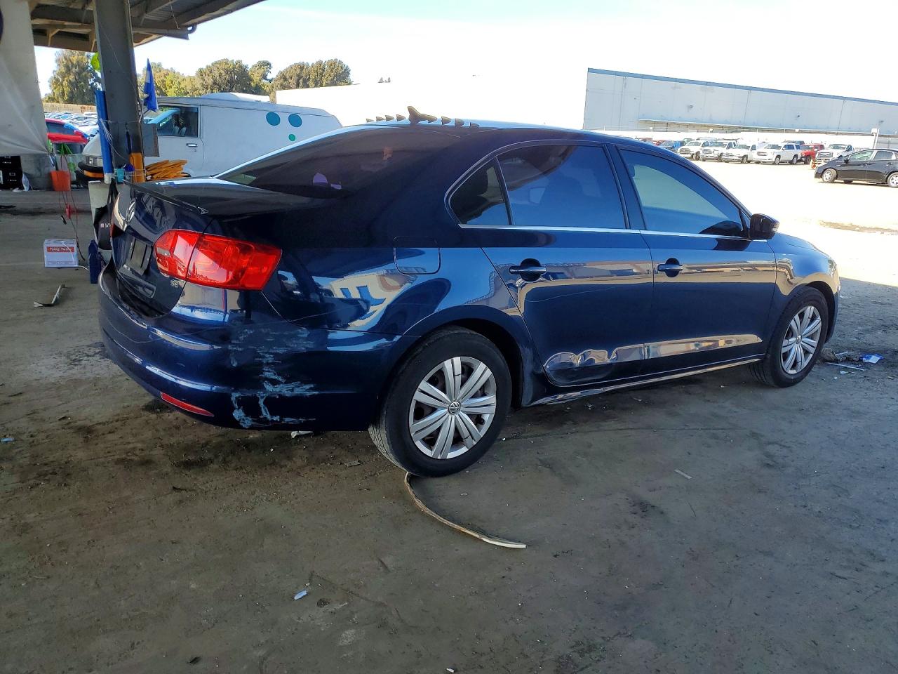 2014 VOLKSWAGEN JETTA SE photo 3