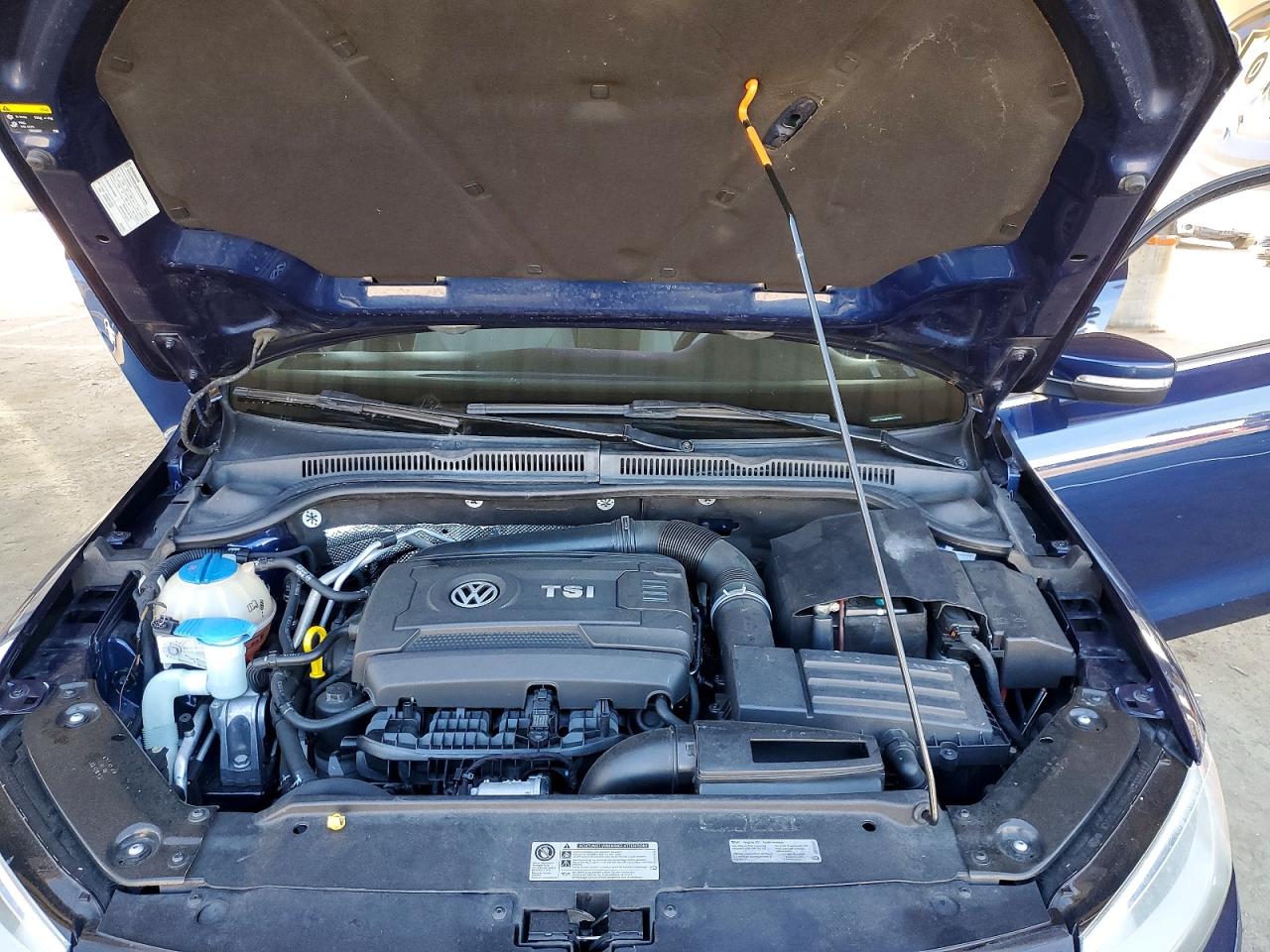 2014 VOLKSWAGEN JETTA SE photo 11