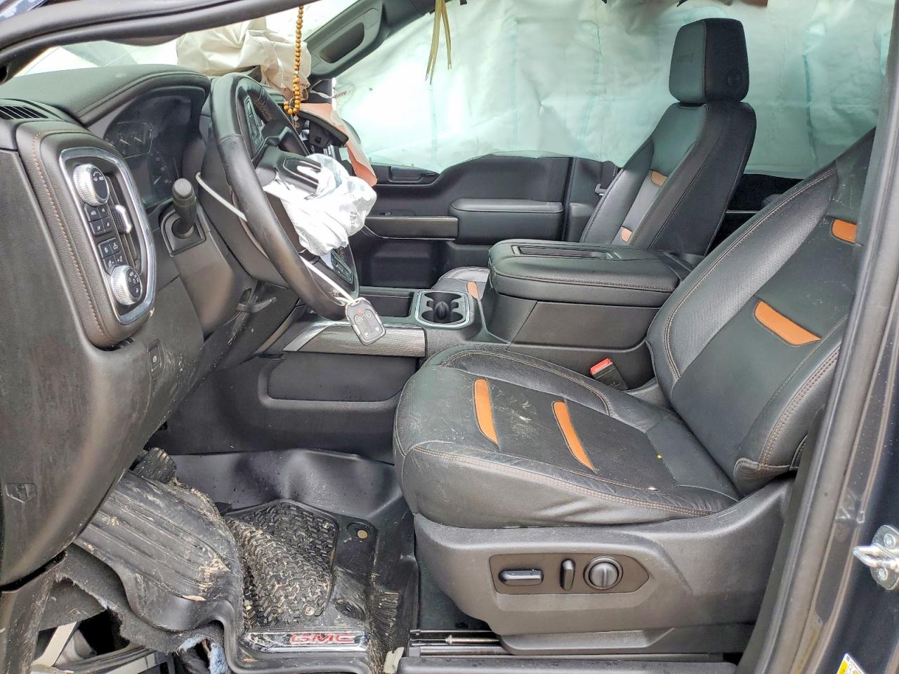 2021 GMC SIERRA K1500 AT4 photo 13