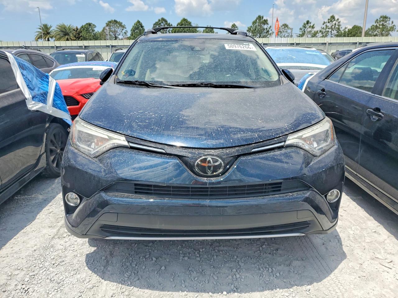2018 TOYOTA RAV4 LIMITED photo 9