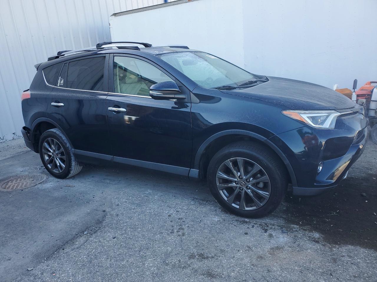 2018 TOYOTA RAV4 LIMITED photo 7