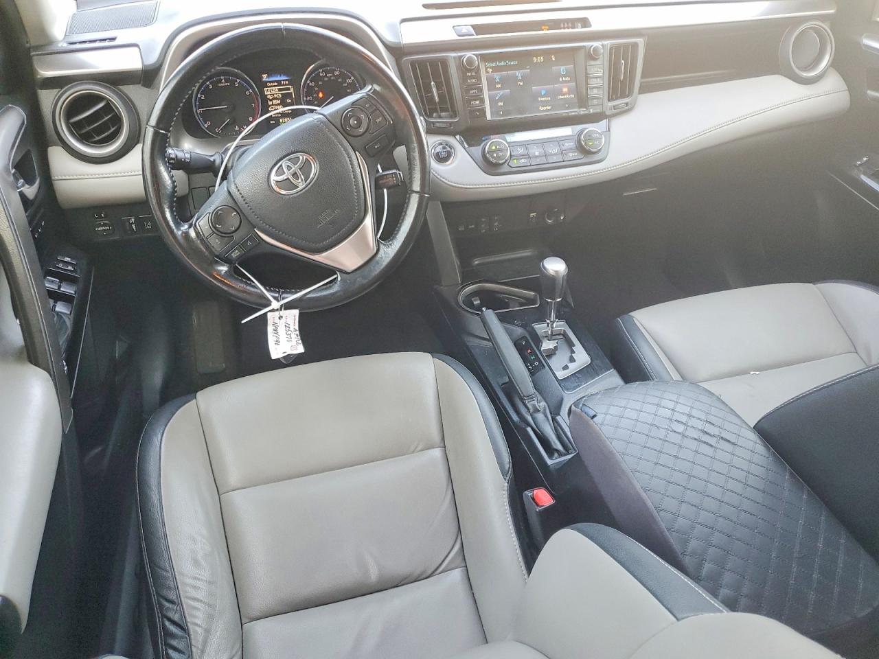 2018 TOYOTA RAV4 LIMITED photo 15