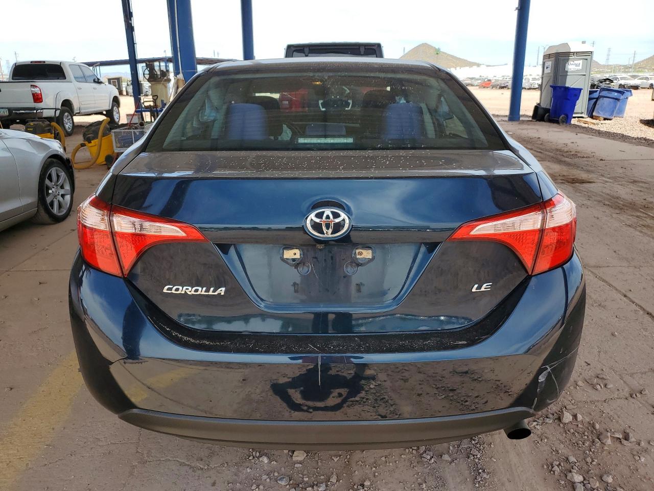 2019 TOYOTA COROLLA LE photo 6