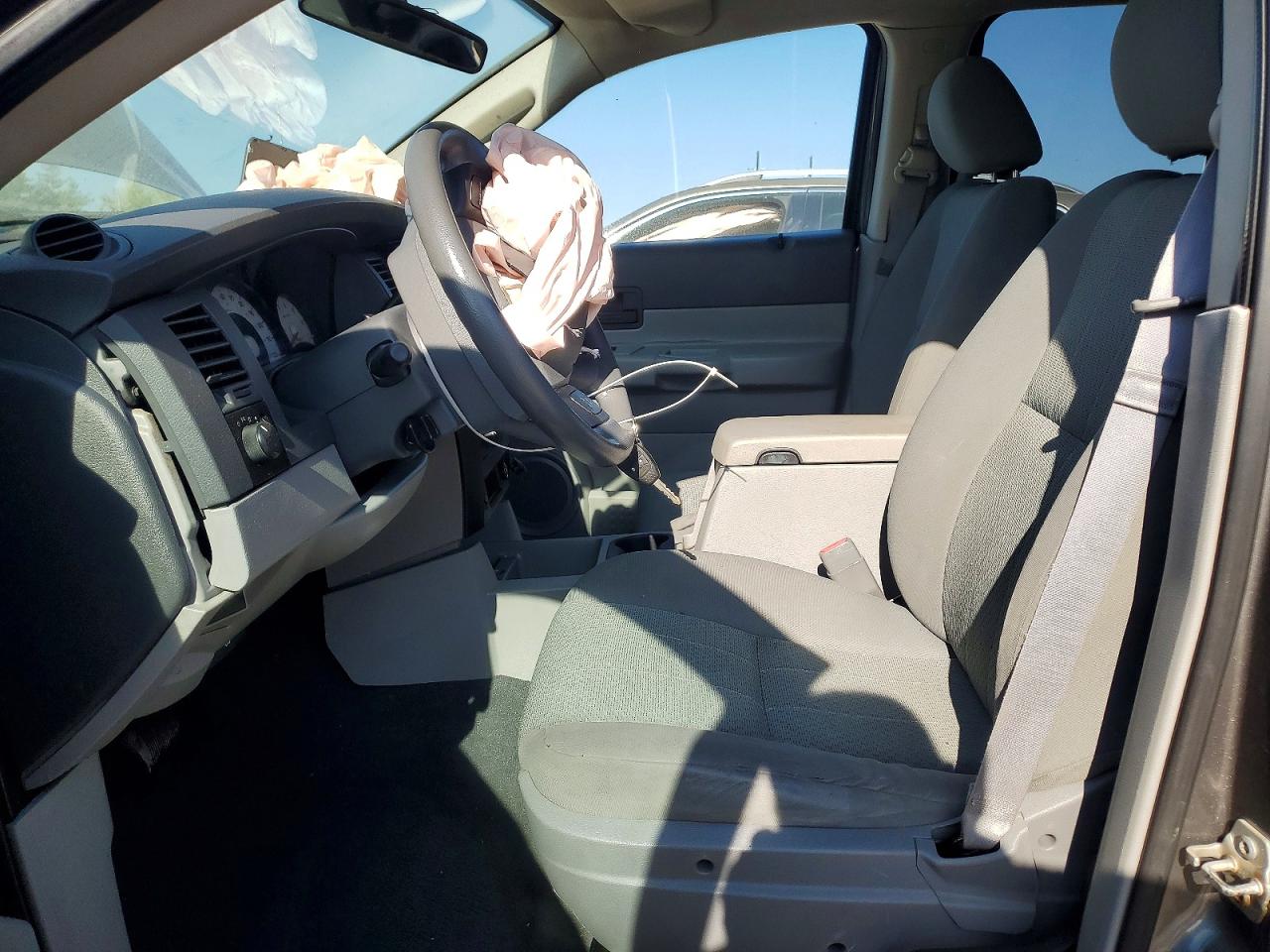2007 DODGE DURANGO SXT photo 7