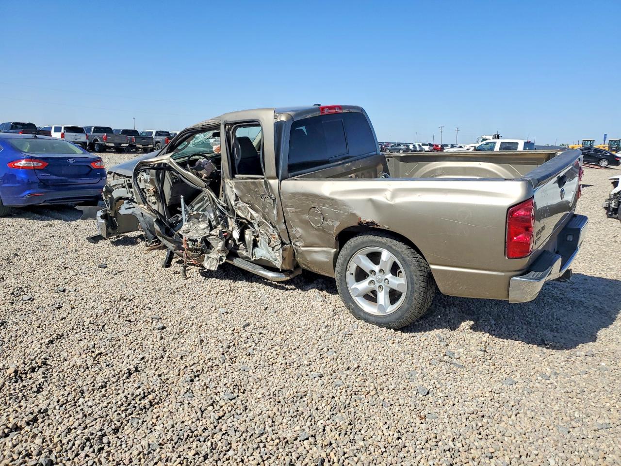 2007 DODGE RAM 1500 ST photo 3