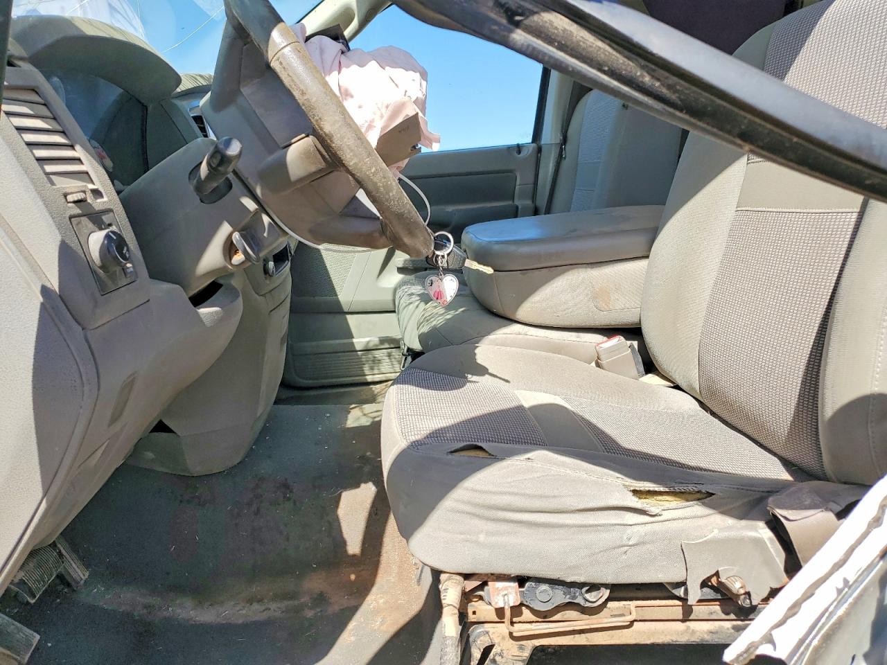 2007 DODGE RAM 1500 ST photo 13