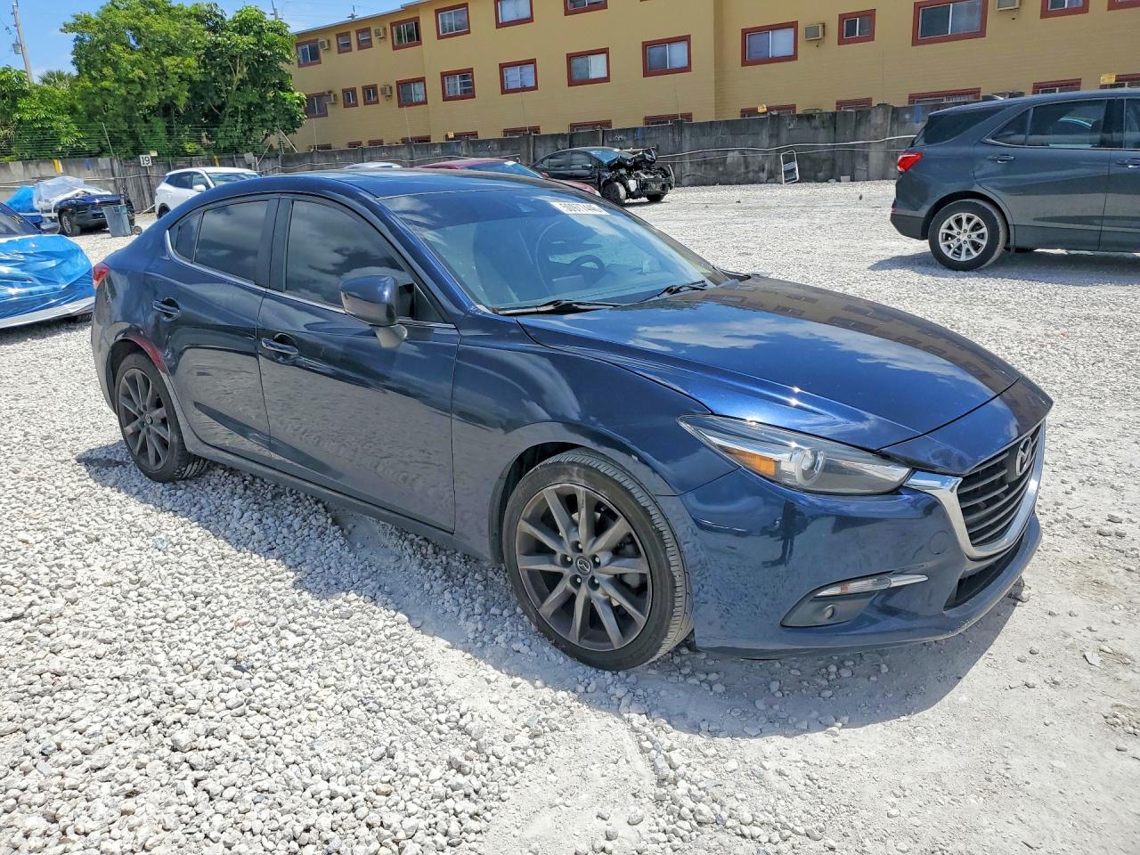 2018 MAZDA 3 GRAND TOURING photo 10