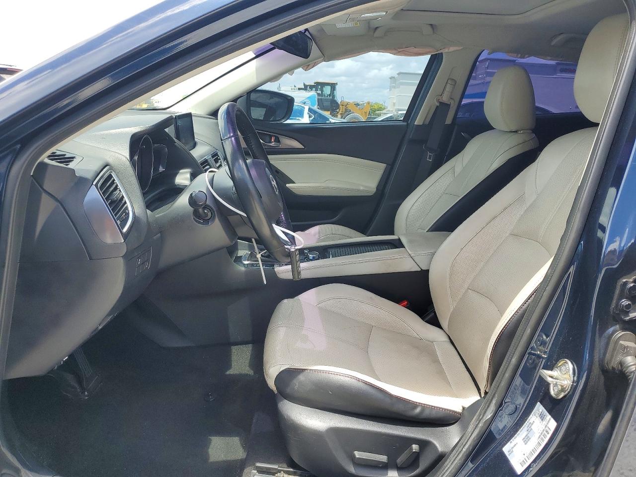 2018 MAZDA 3 GRAND TOURING photo 19