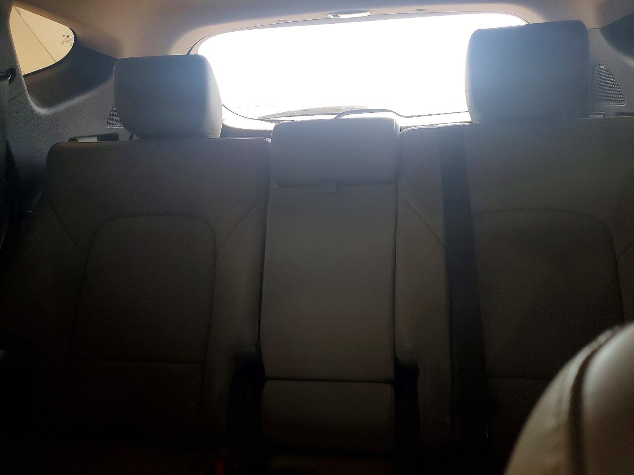 2015 HYUNDAI SANTA FE SPORT 2.4L photo 28