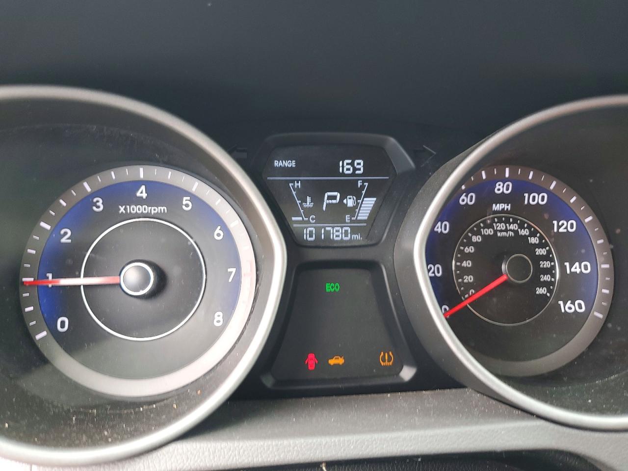 2015 HYUNDAI ELANTRA SE photo 17