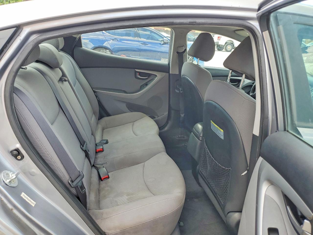 2015 HYUNDAI ELANTRA SE photo 19