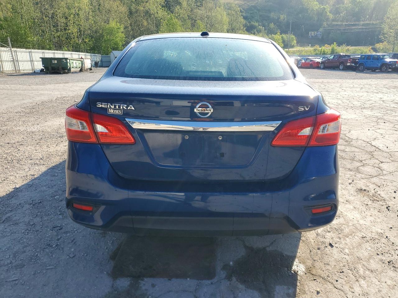 2018 NISSAN SENTRA photo 6