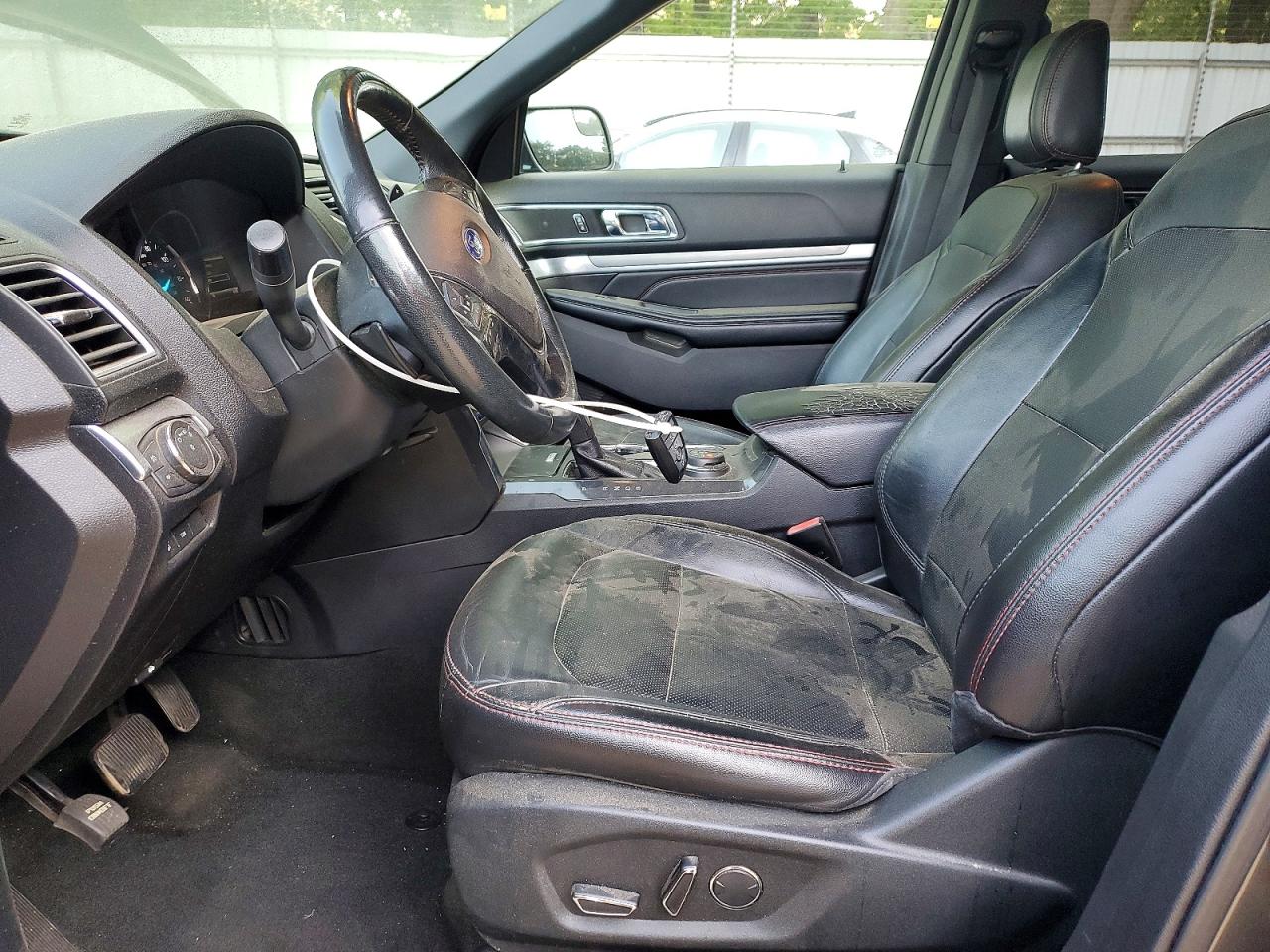 2018 FORD EXPLORER SPORT photo 13