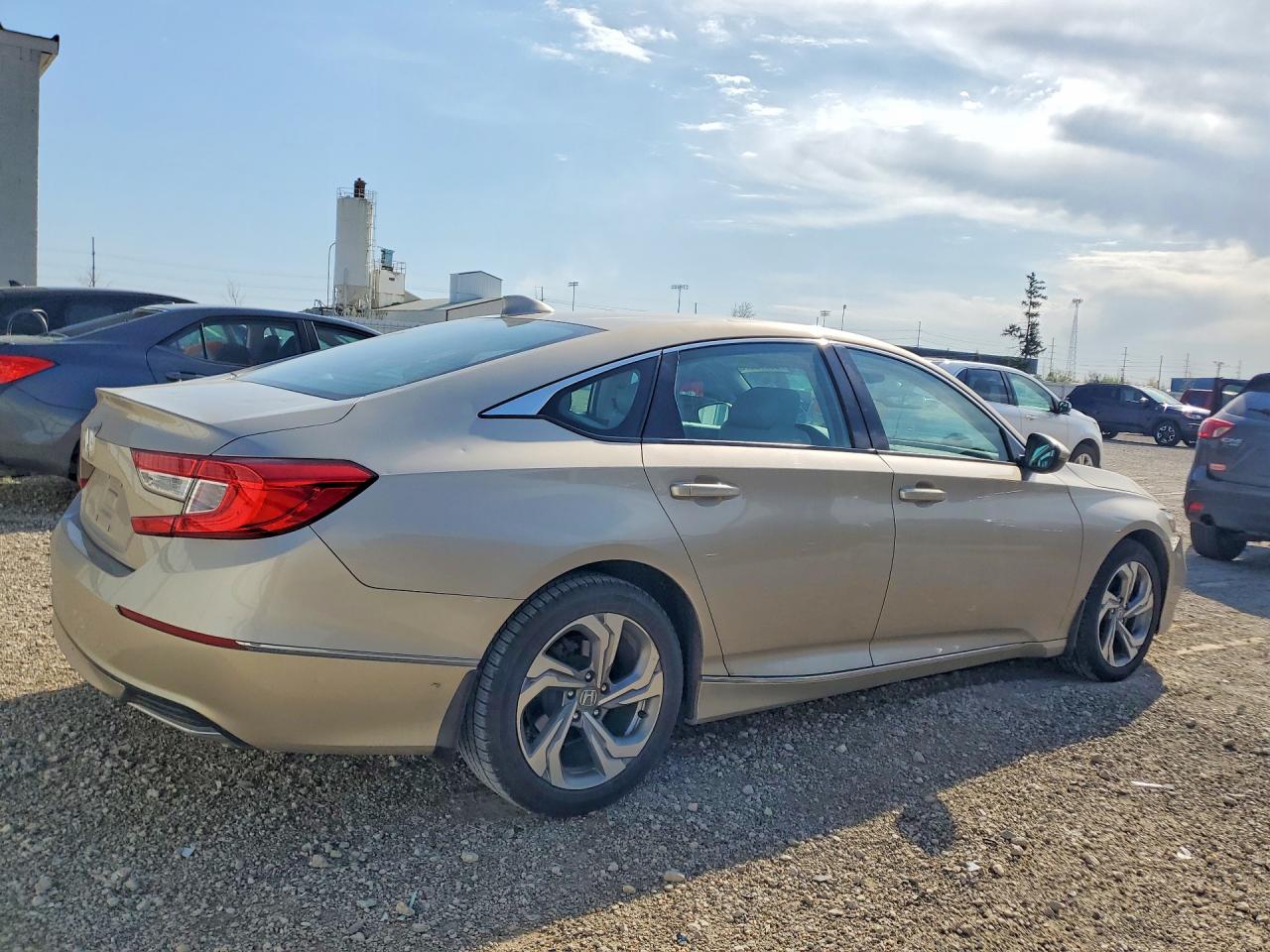 2018 HONDA ACCORD EXL photo 7