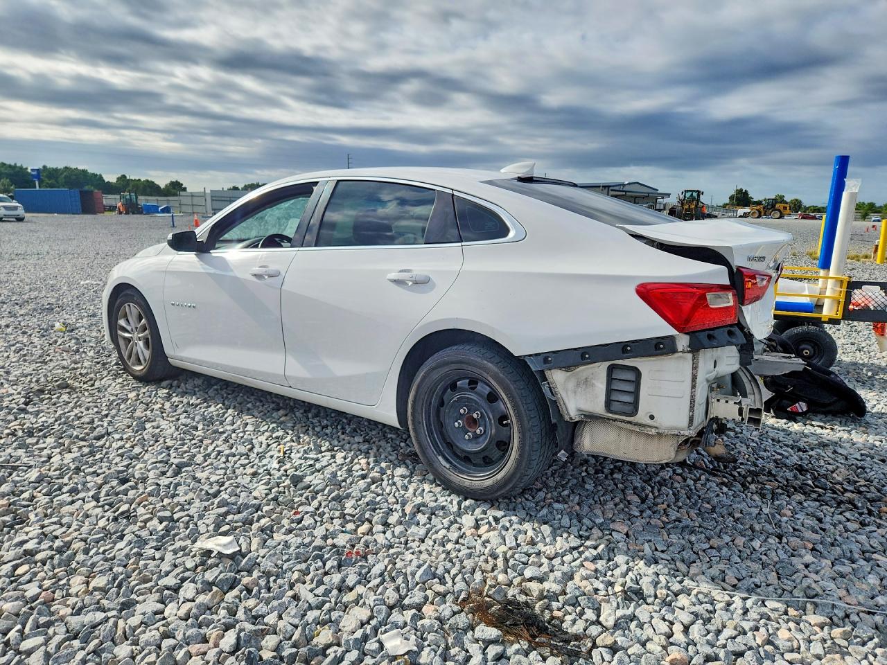 2018 CHEVROLET MALIBU LT photo 3
