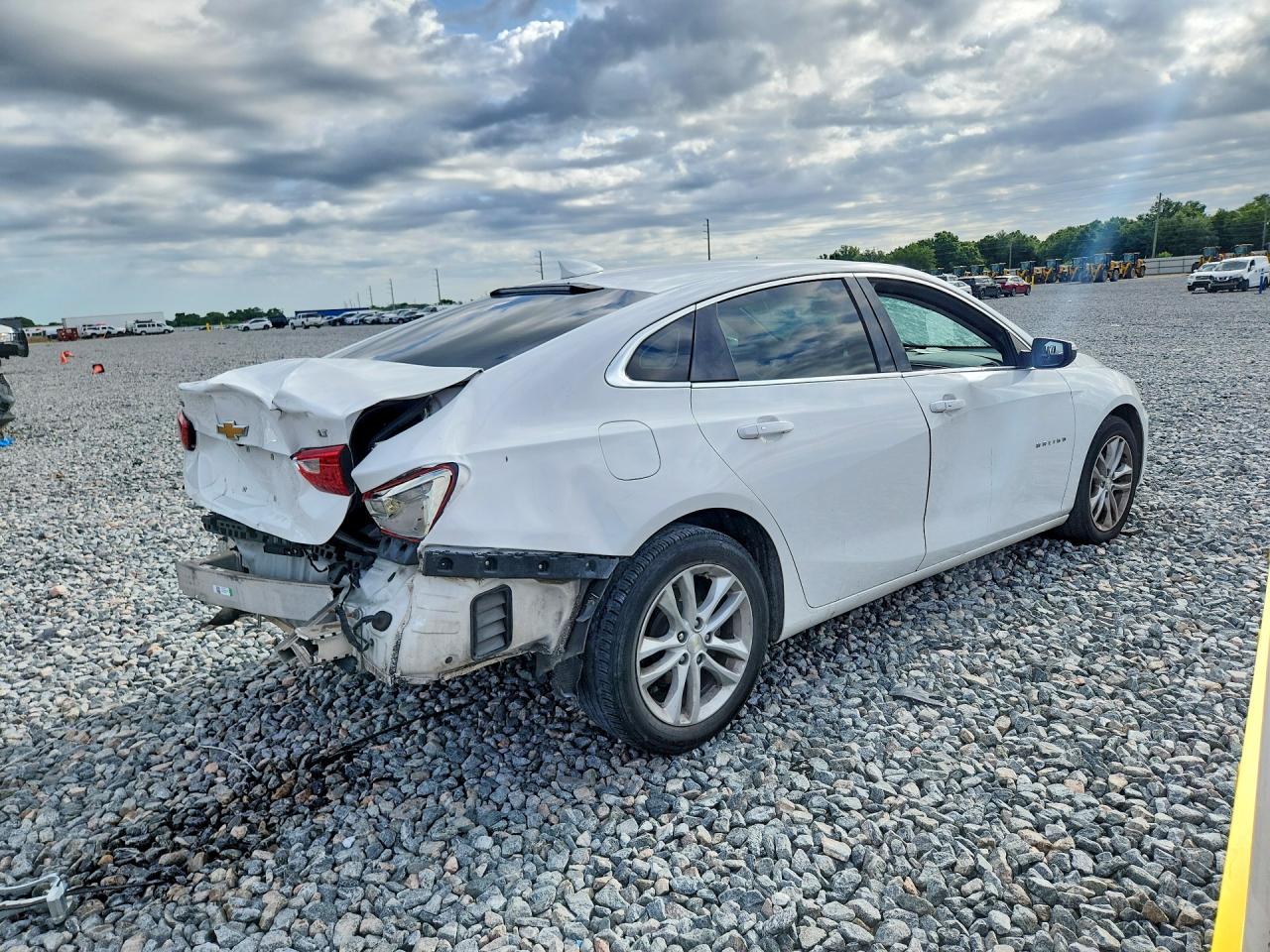 2018 CHEVROLET MALIBU LT photo 5