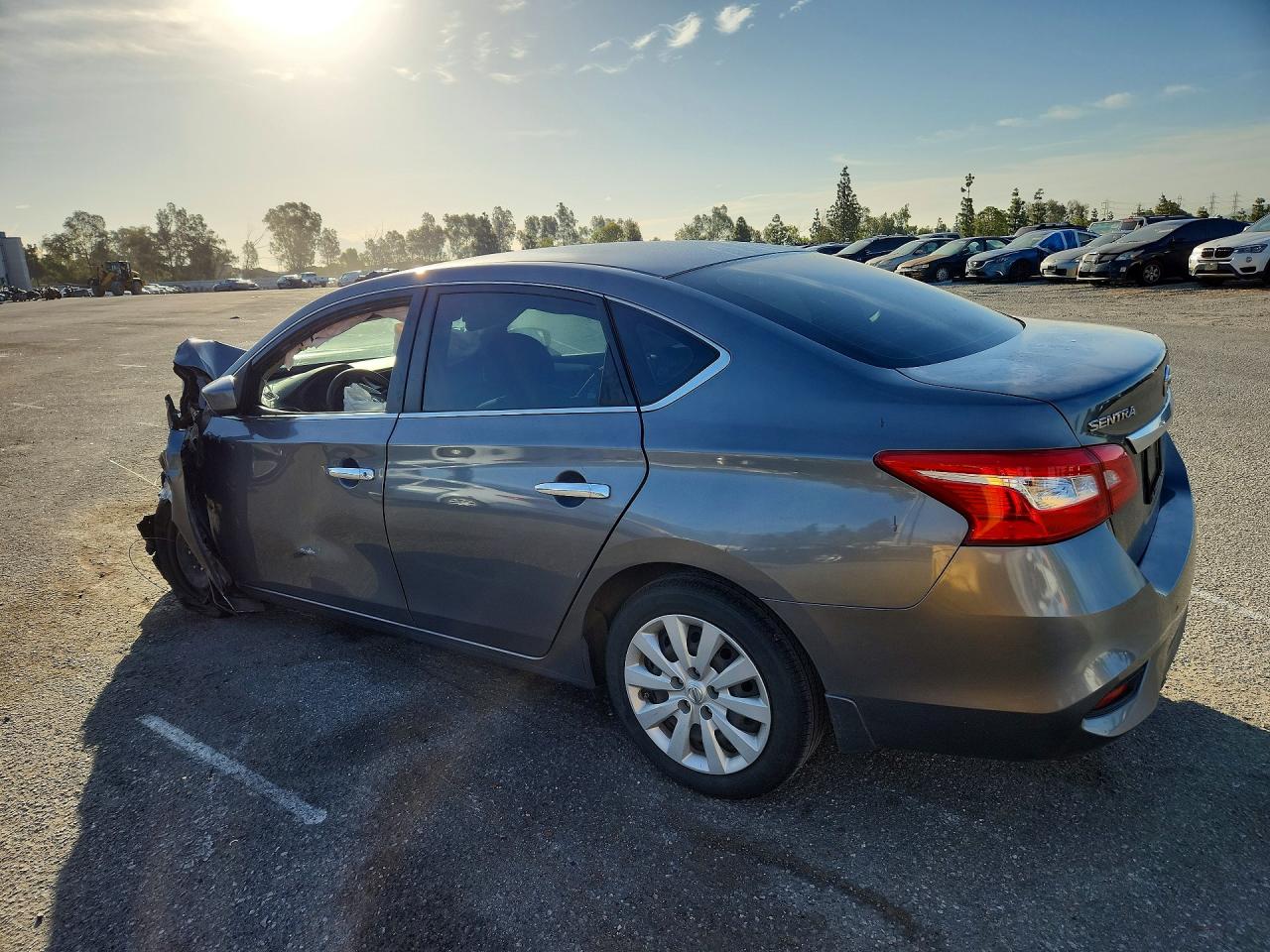 2016 NISSAN SENTRA S photo 2