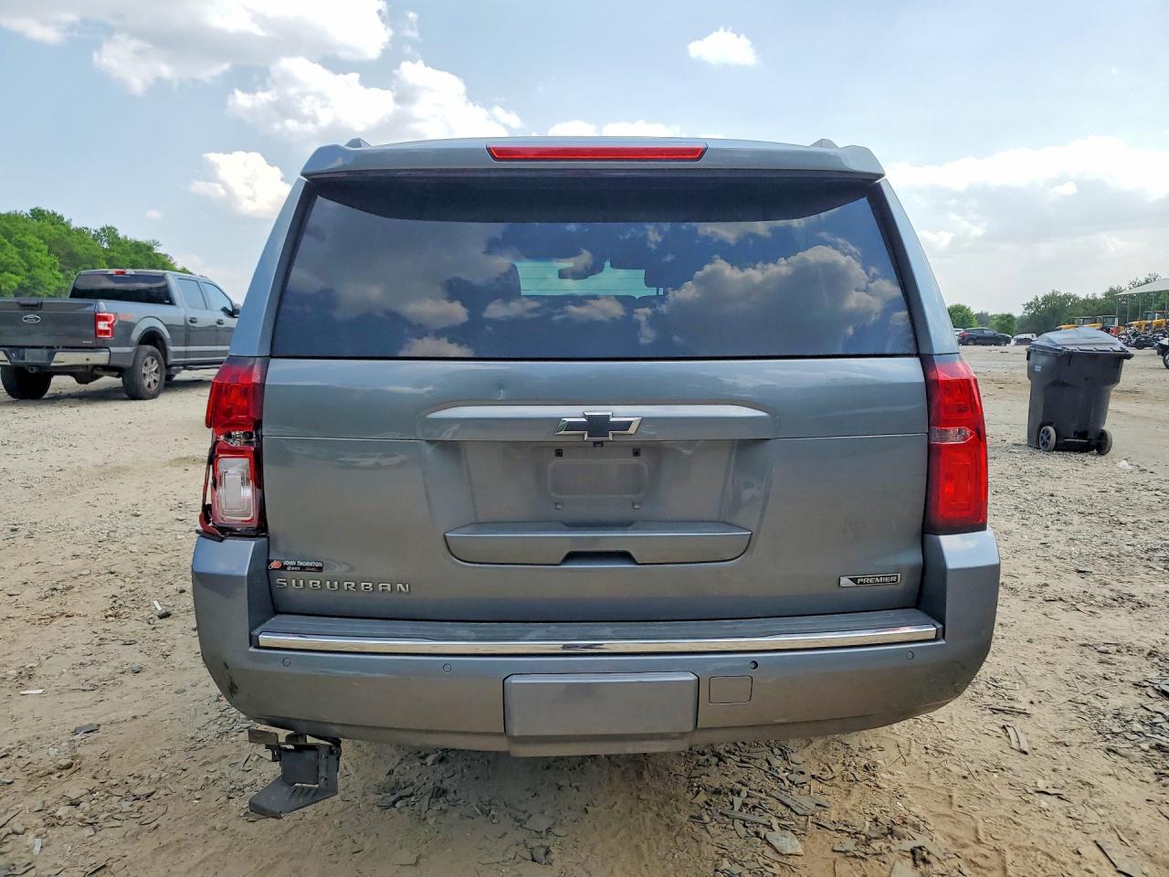 2018 CHEVROLET SUBURBAN C1500 PREMIER photo 6