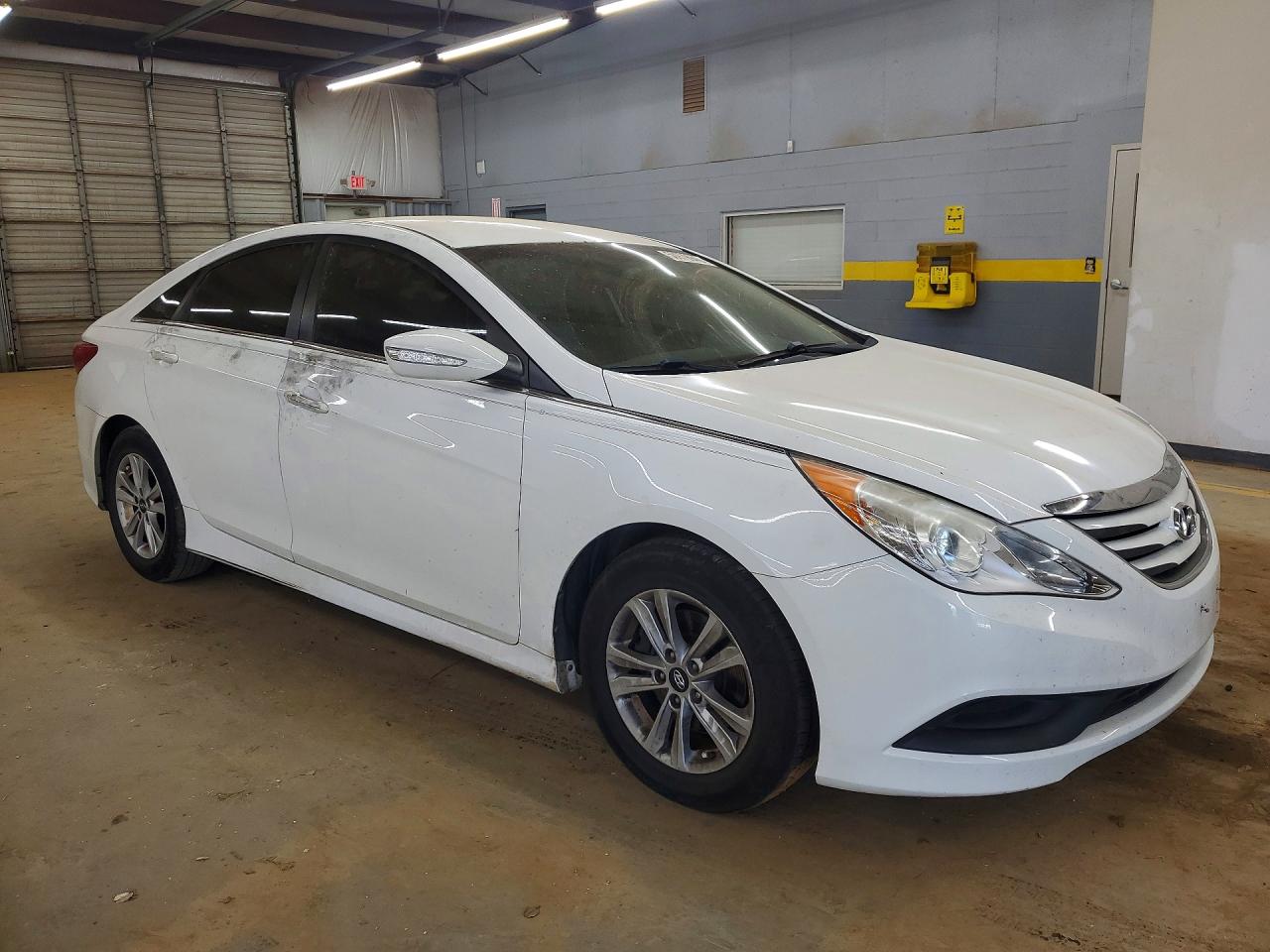 2014 HYUNDAI SONATA GLS photo 7