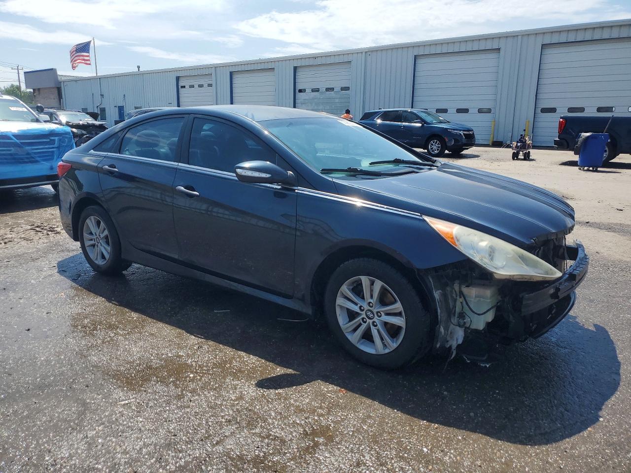 2014 HYUNDAI SONATA GLS photo 10