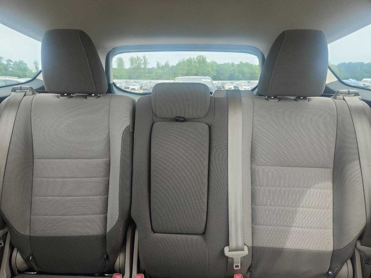 2016 FORD ESCAPE SE photo 28